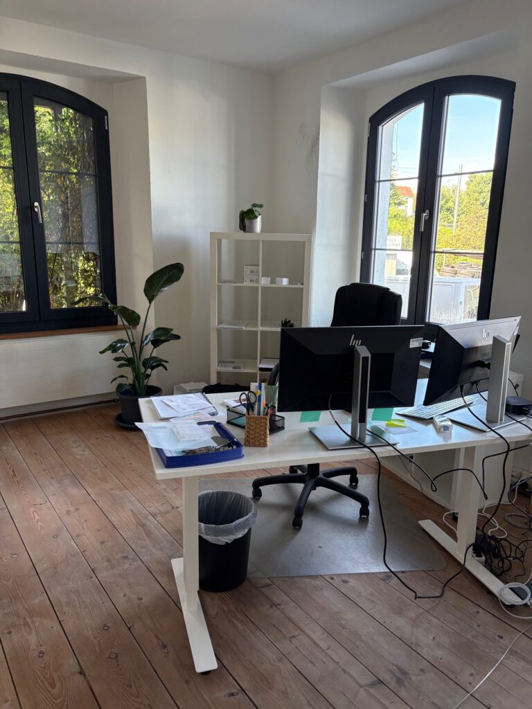 Arbeitsplatz im Büro Wetzikon